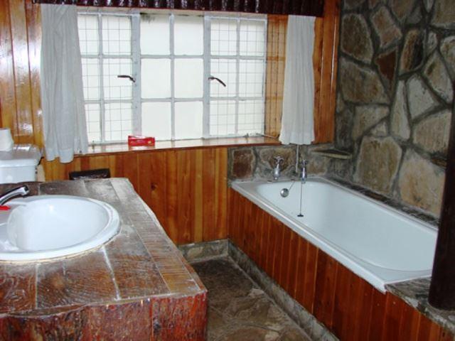 Naishi Guest House