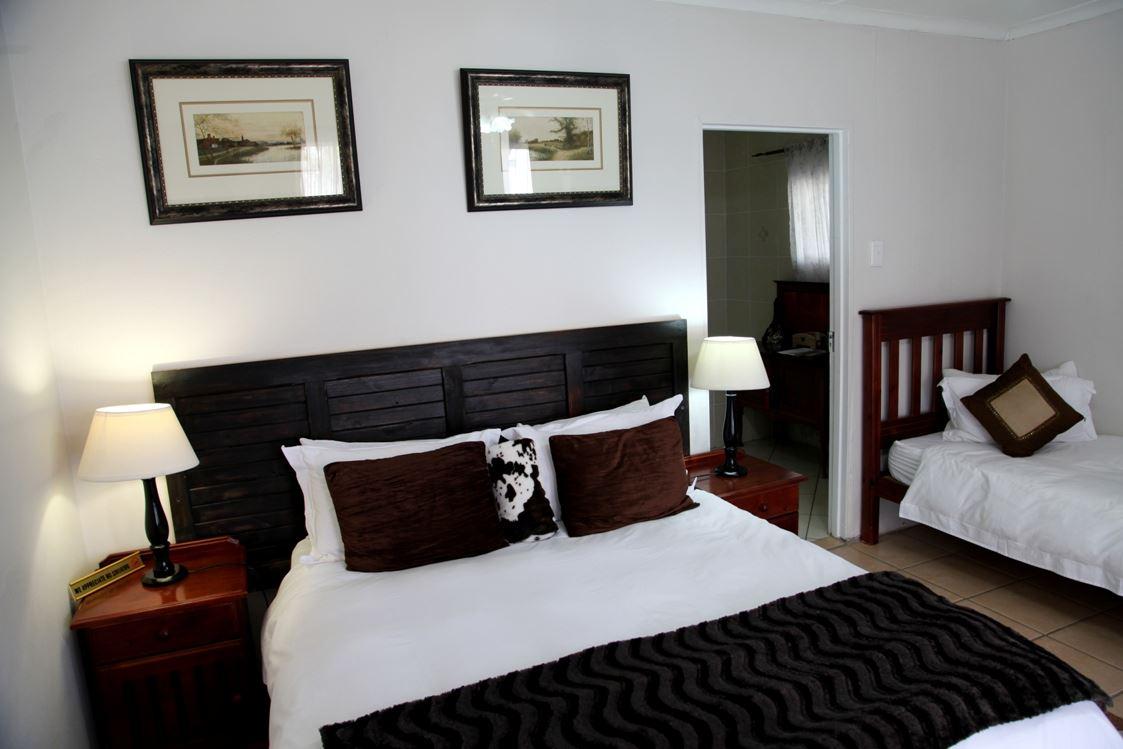 At The Nest B&B Lodge | Aliwal North Accommodation