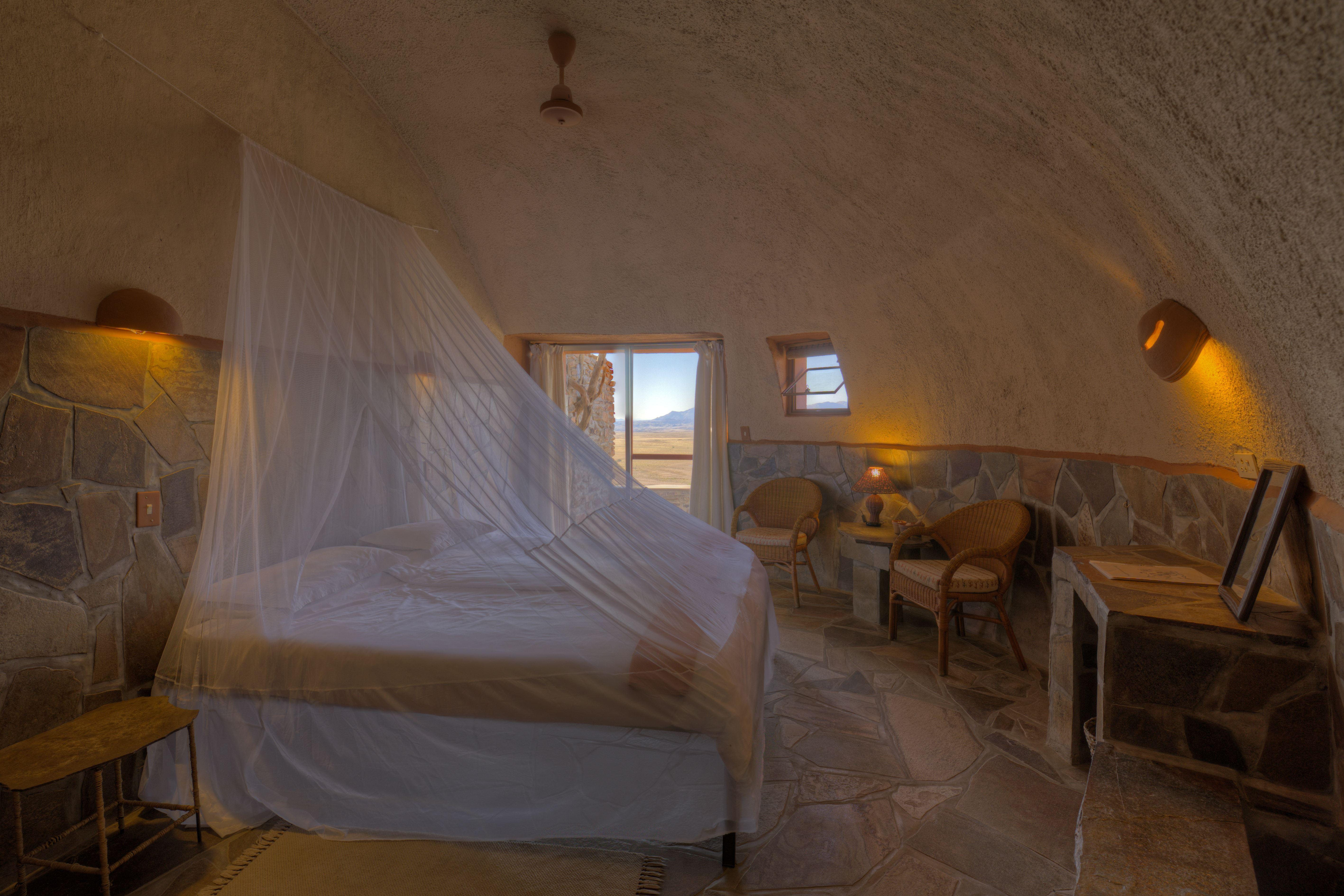 Rostock Ritz Desert Lodge Secure Your Holiday, SelfCatering, or Bed