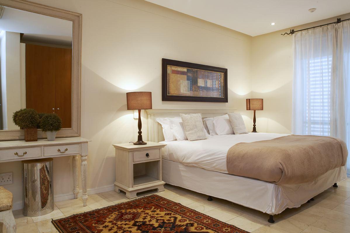 Altmore | V & A Waterfront Accommodation
