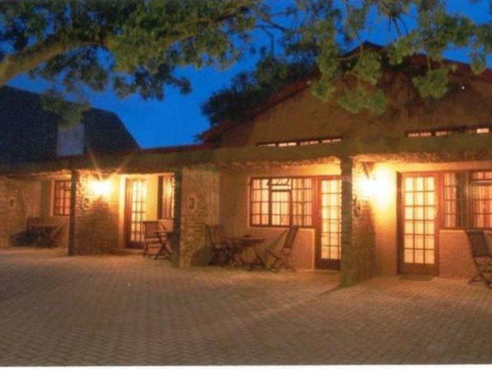 Treetops Guest House | Accommodation Walmer
