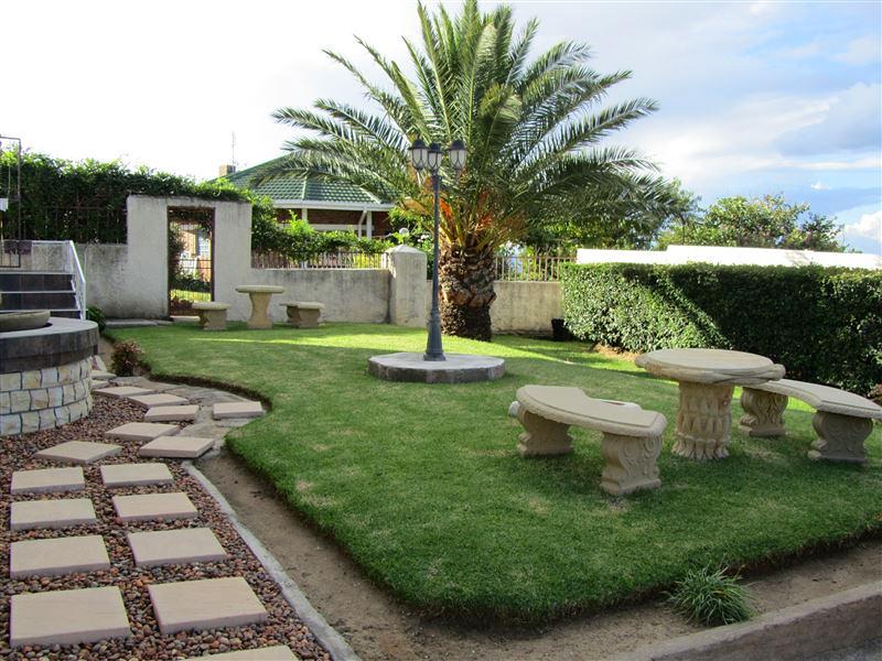 Upper Thamae Guest House