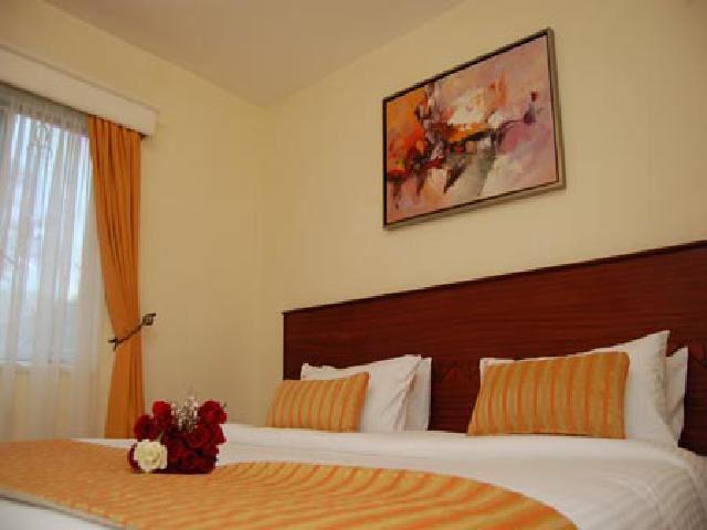 Prideinn Lantana Suites