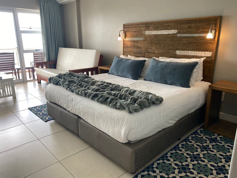 Diaz Strand Hotel & Resort | Affordable Deals - Book Self-Catering or ...