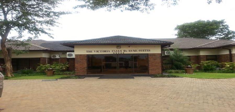 The Victoria Falls Deluxe Suites | Victoria Falls Accommodation