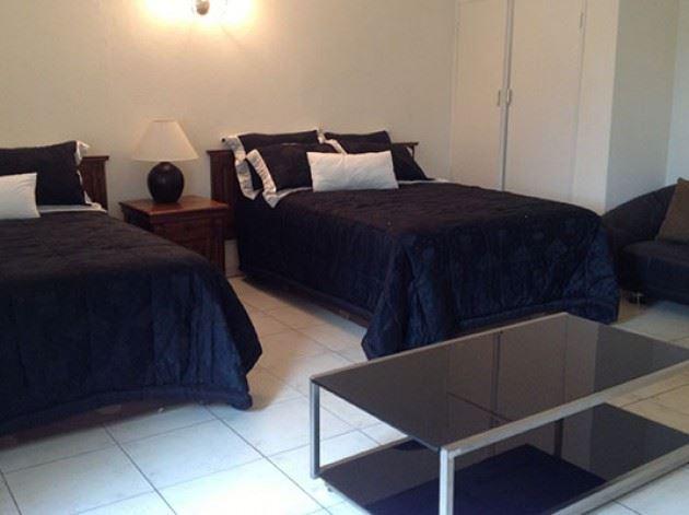 Khanondo Guest House | Victoria Falls Accommodation