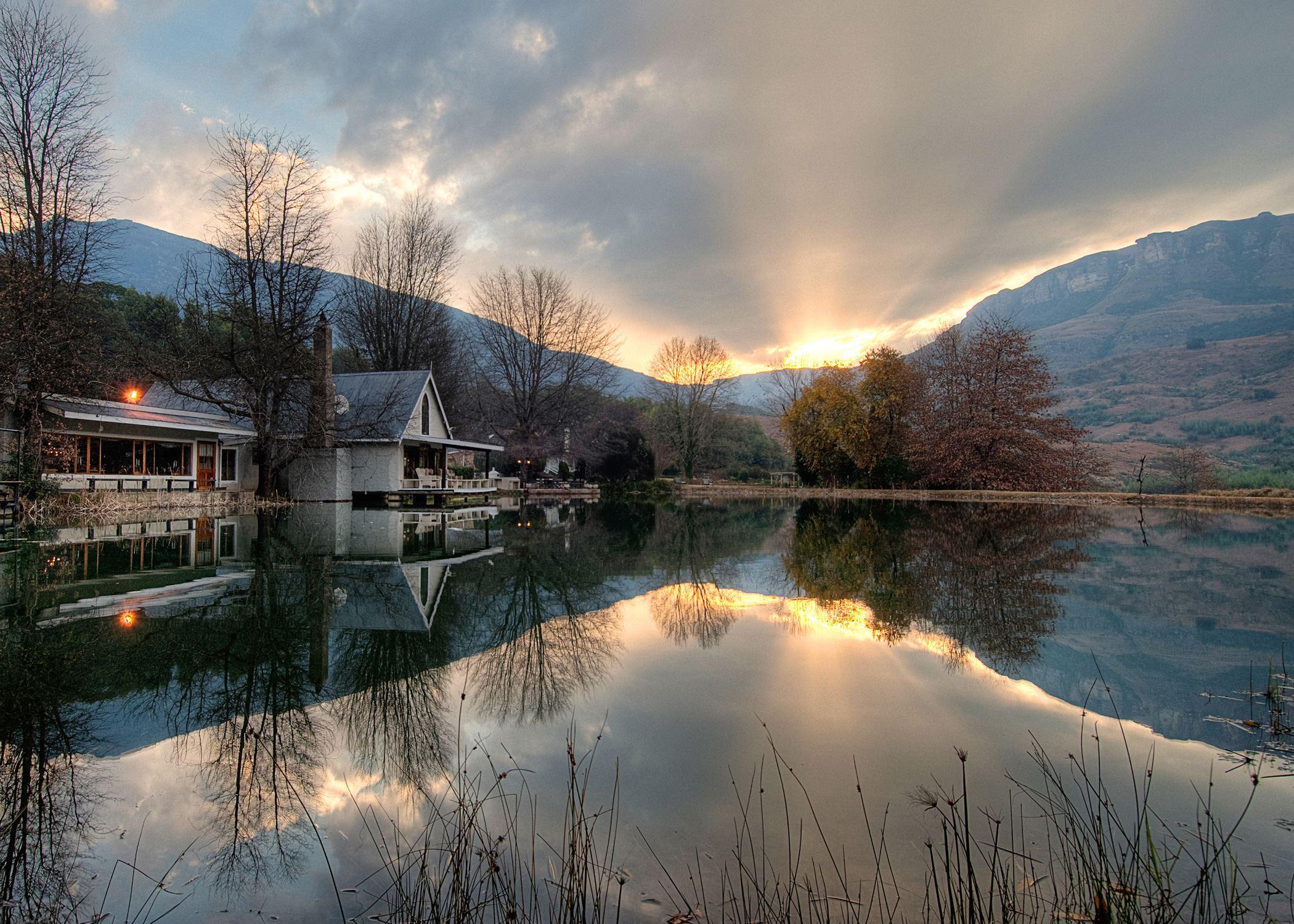 Cleopatra Mountain Farmhouse | Accommodation Central Drakensberg