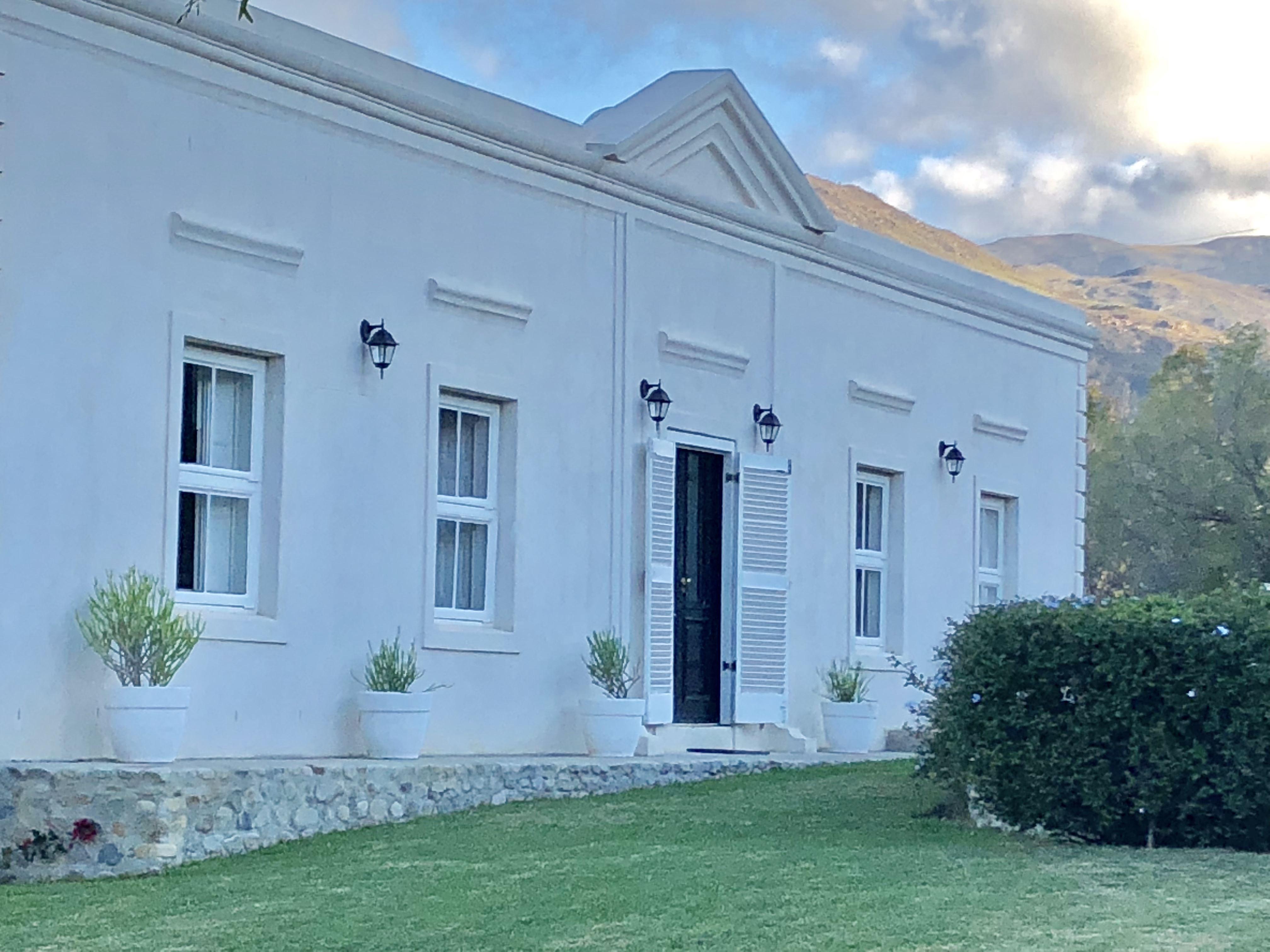 Gooding's Country House