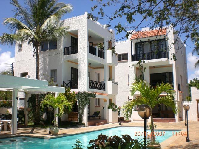 Wayside Beach Apartments | Accommodation Diani Beach