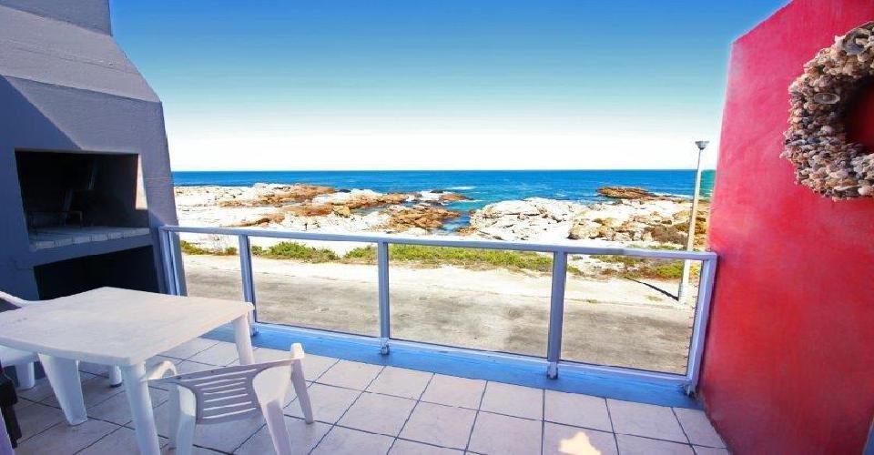 Albatros | Accommodation Lamberts Bay