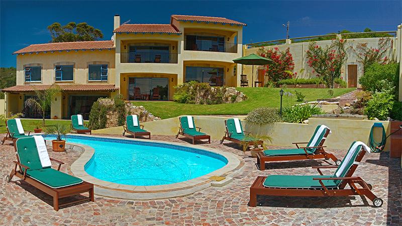 Gästehaus Pinkepank | Plettenberg Bay Accommodation