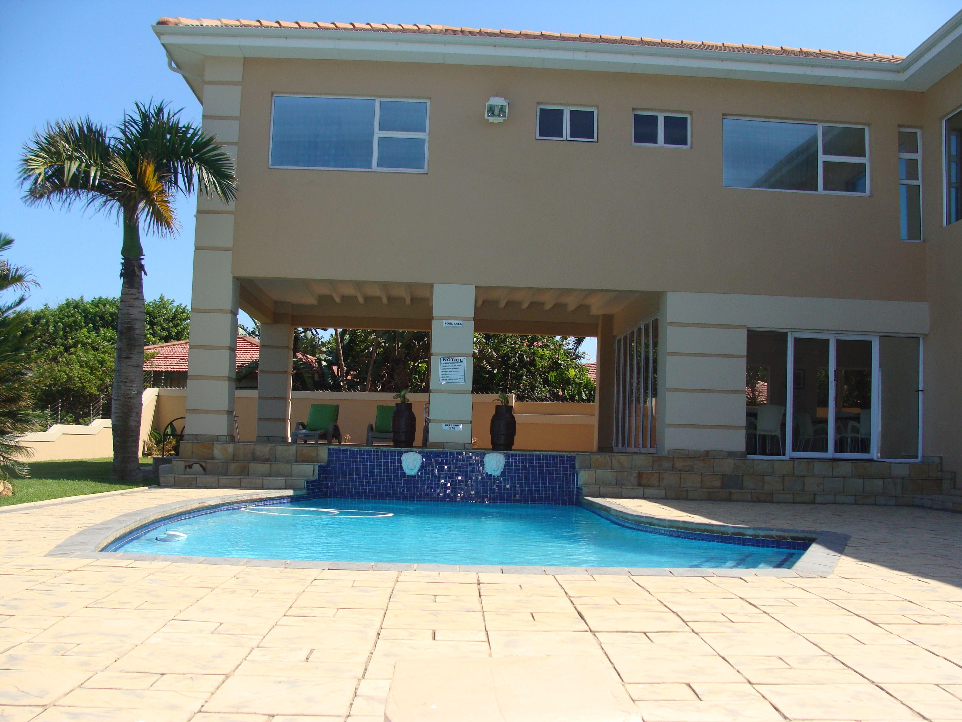 Ocean View Castle Guesthouse | Accommodation Athlone Park