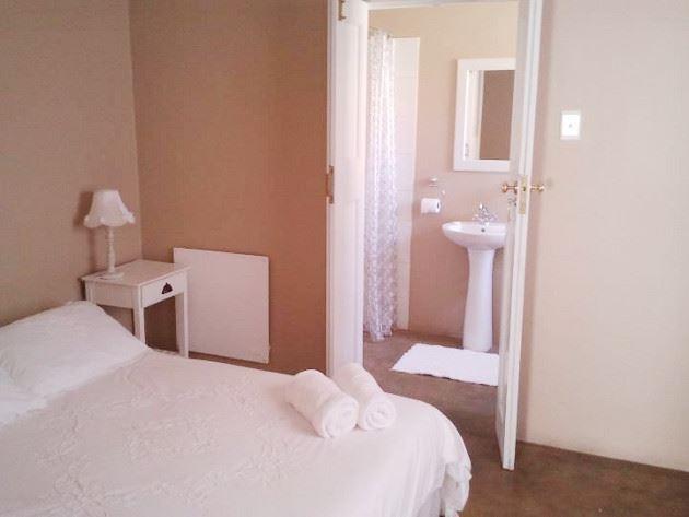Nostalgie Bed and Breakfast | Oudtshoorn Accommodation