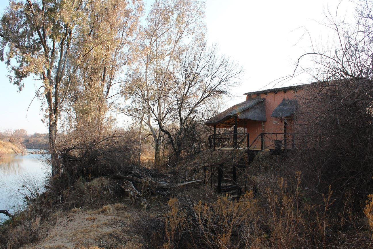 Waterval Chalets | Accommodation Kroonstad