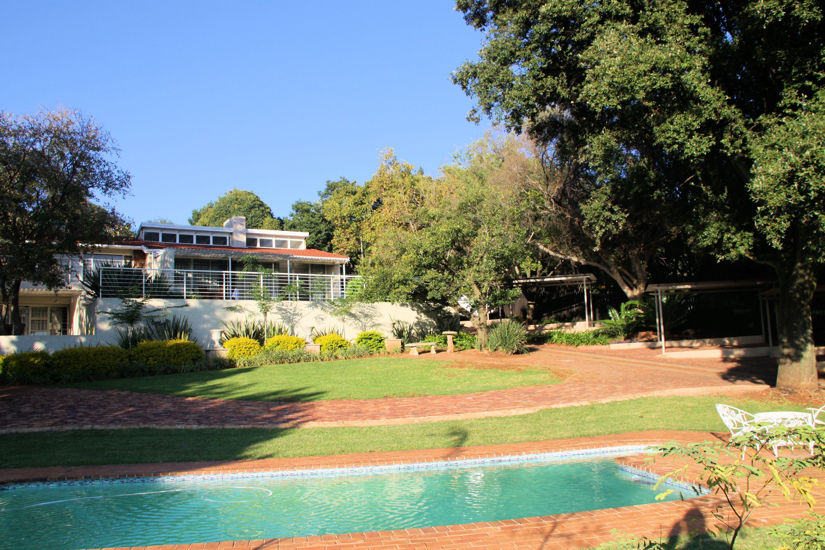 Stay2Live Groenkloof | Accommodation Groenkloof