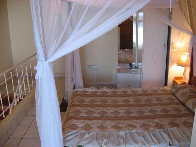 Harlequin Suites Hotel