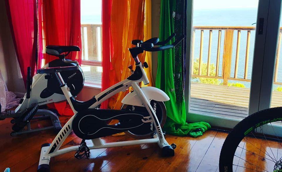 Avalanche spinit indoor online bike review