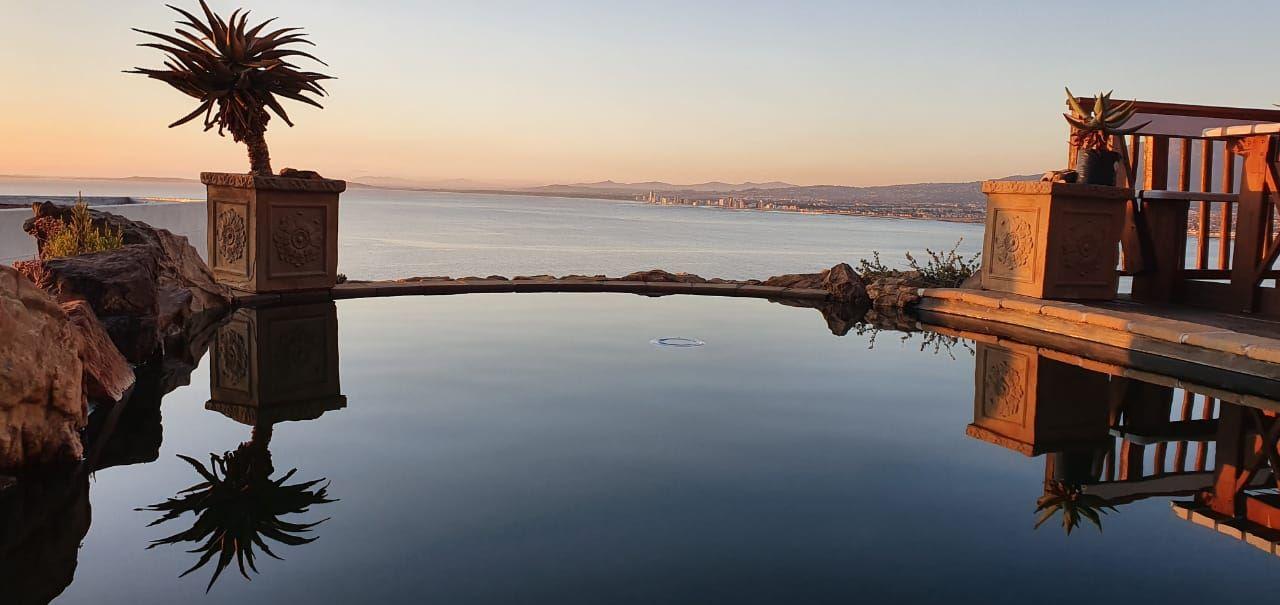 Sunset Beach Studio | Mountainside Self-catering