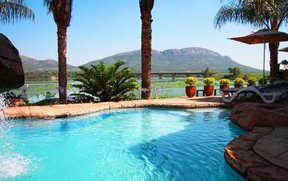 West Lake Country and Safari Estate Accommodation