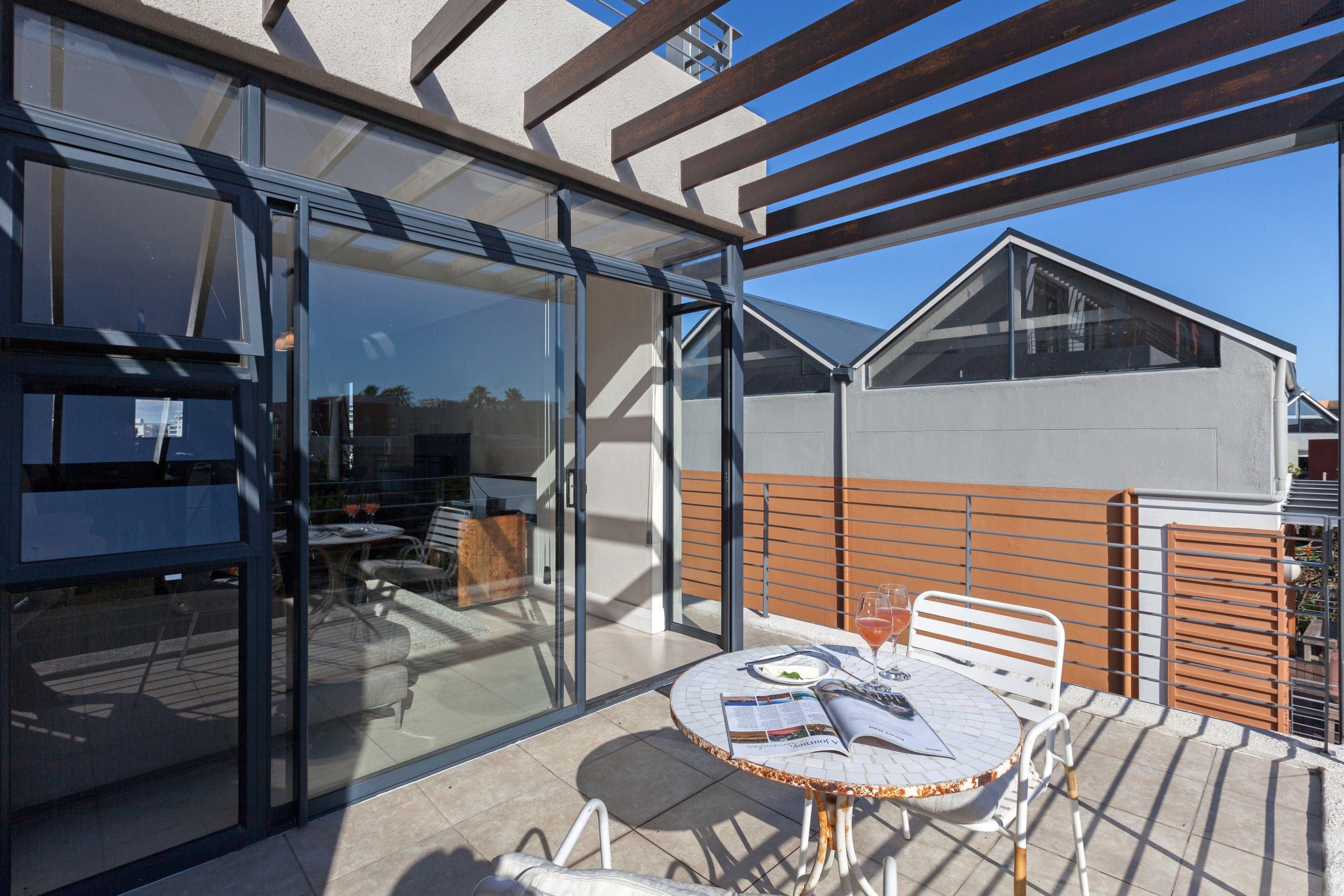 Quayside 301 | Accommodation Century City