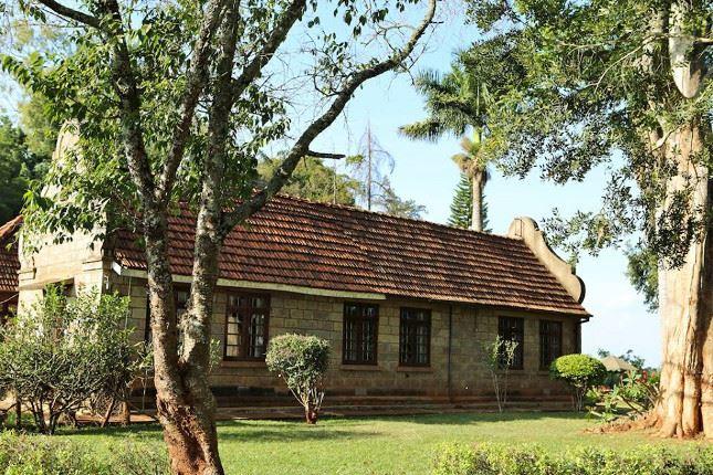 Manyika House