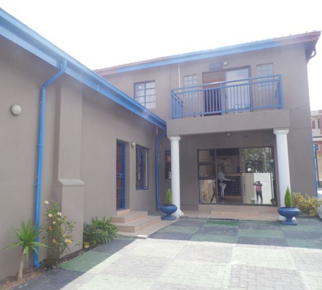 Superior Guest House | Get the Best Accommodation Deal - Book Self ...