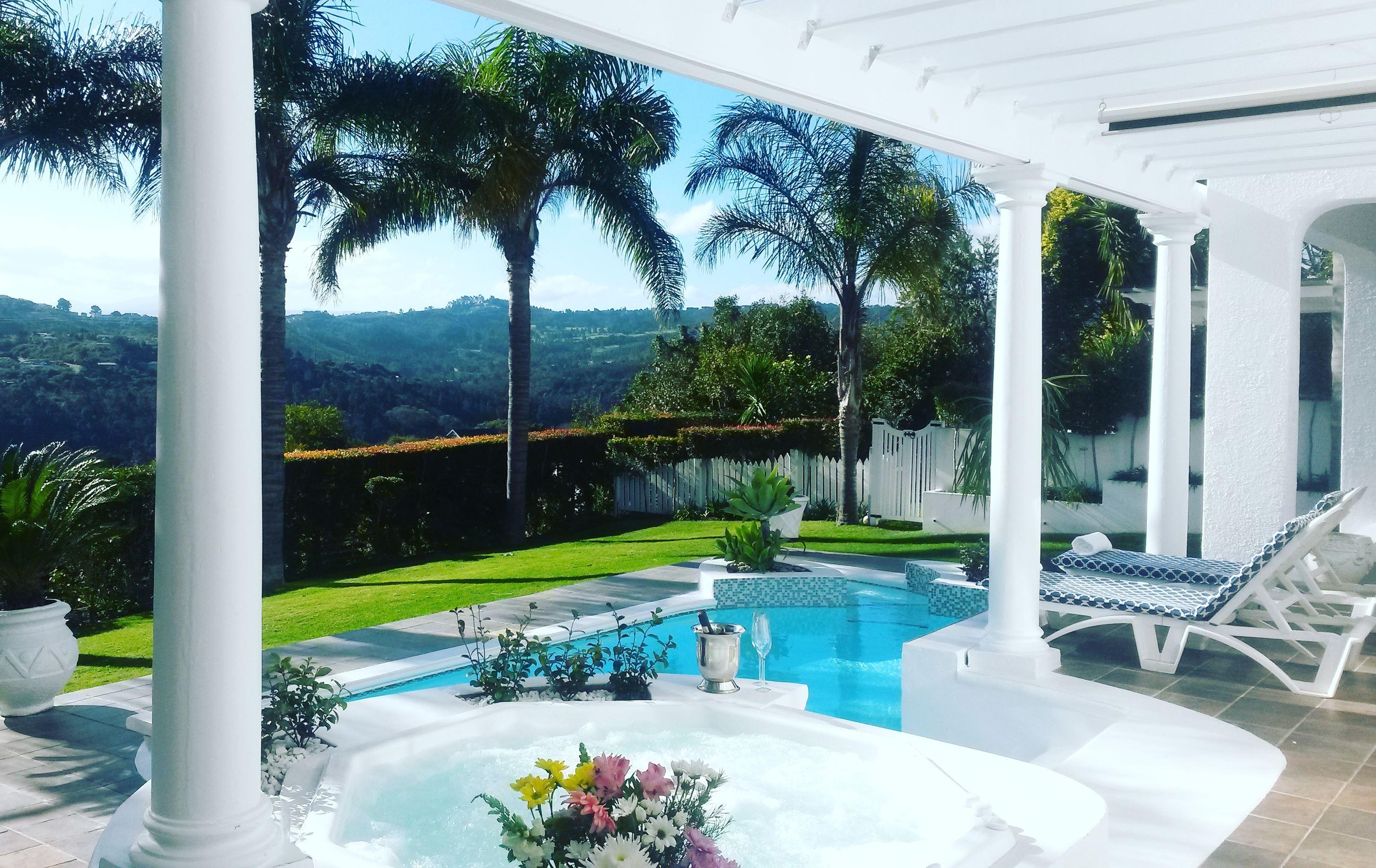 Strode House and Cottage | Paradise Lodges