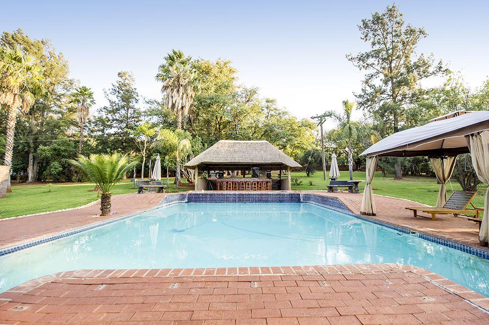 Woodridge Palms Boutique Hotel | Accommodation Swartruggens