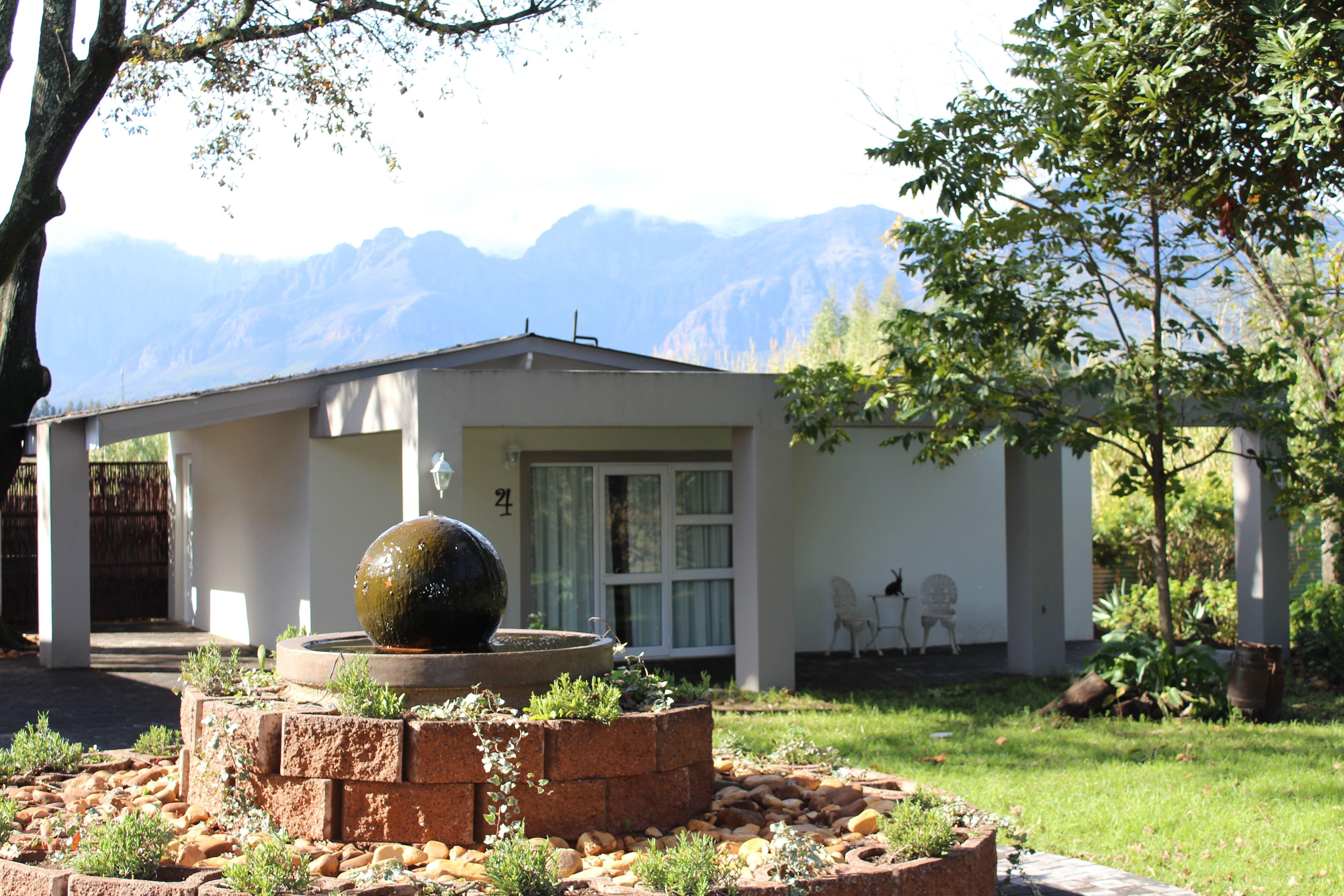 Nuwerus Lodge | Paarl Lodges