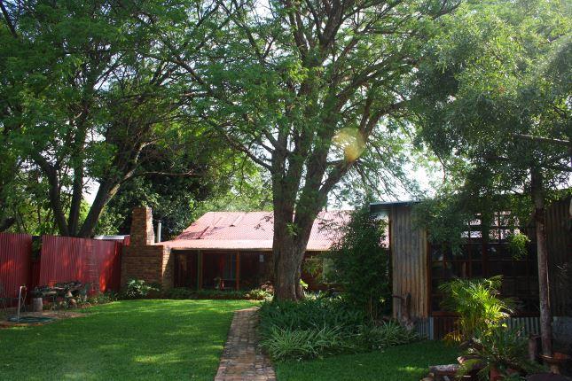 Cullinan Lakeview Cottage | Cullinan Accommodation