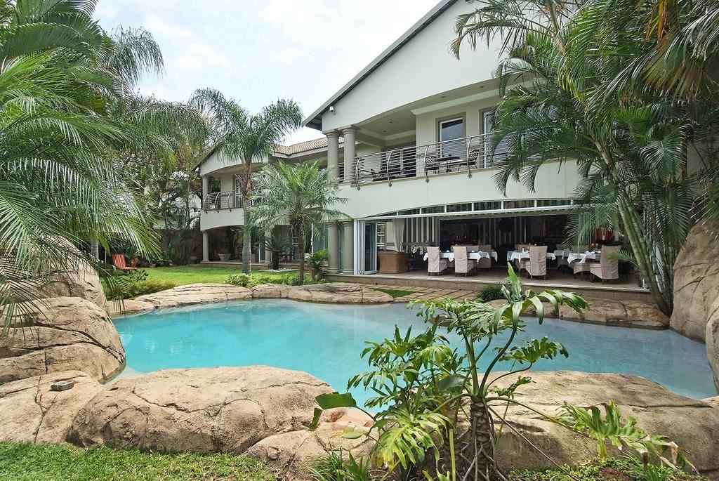 uShaka Manor Guest House | Umhlanga Rocks Accommodation