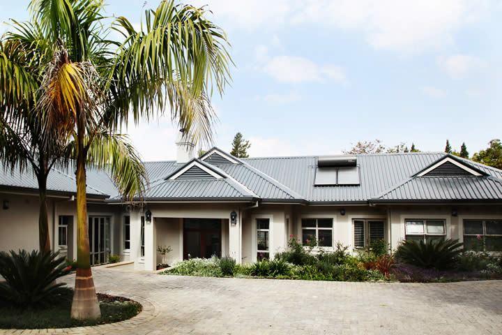 Kingsmead Guesthouse | Accommodation Borrowdale