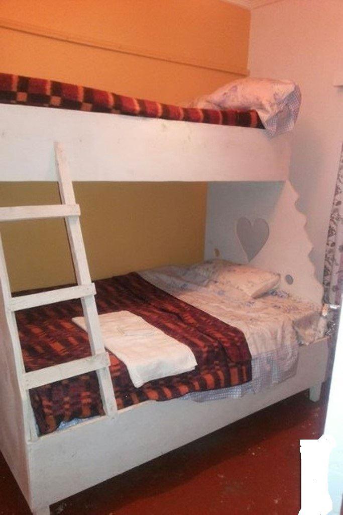 Brian's Safari House