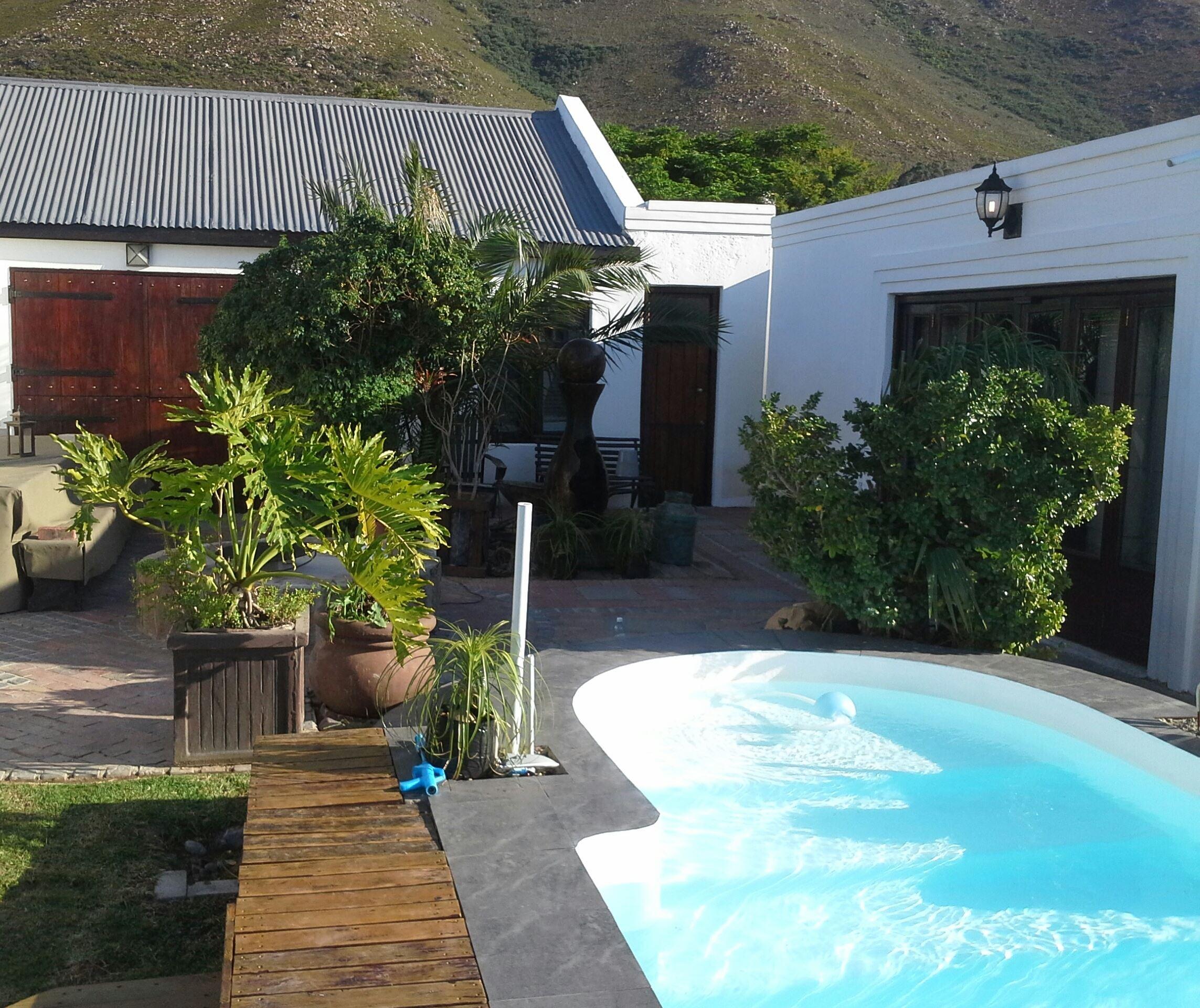 Mervilla | Self-catering Gordons Bay