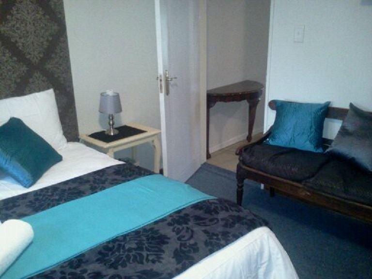 Evening Star | Fichardt Park Accommodation