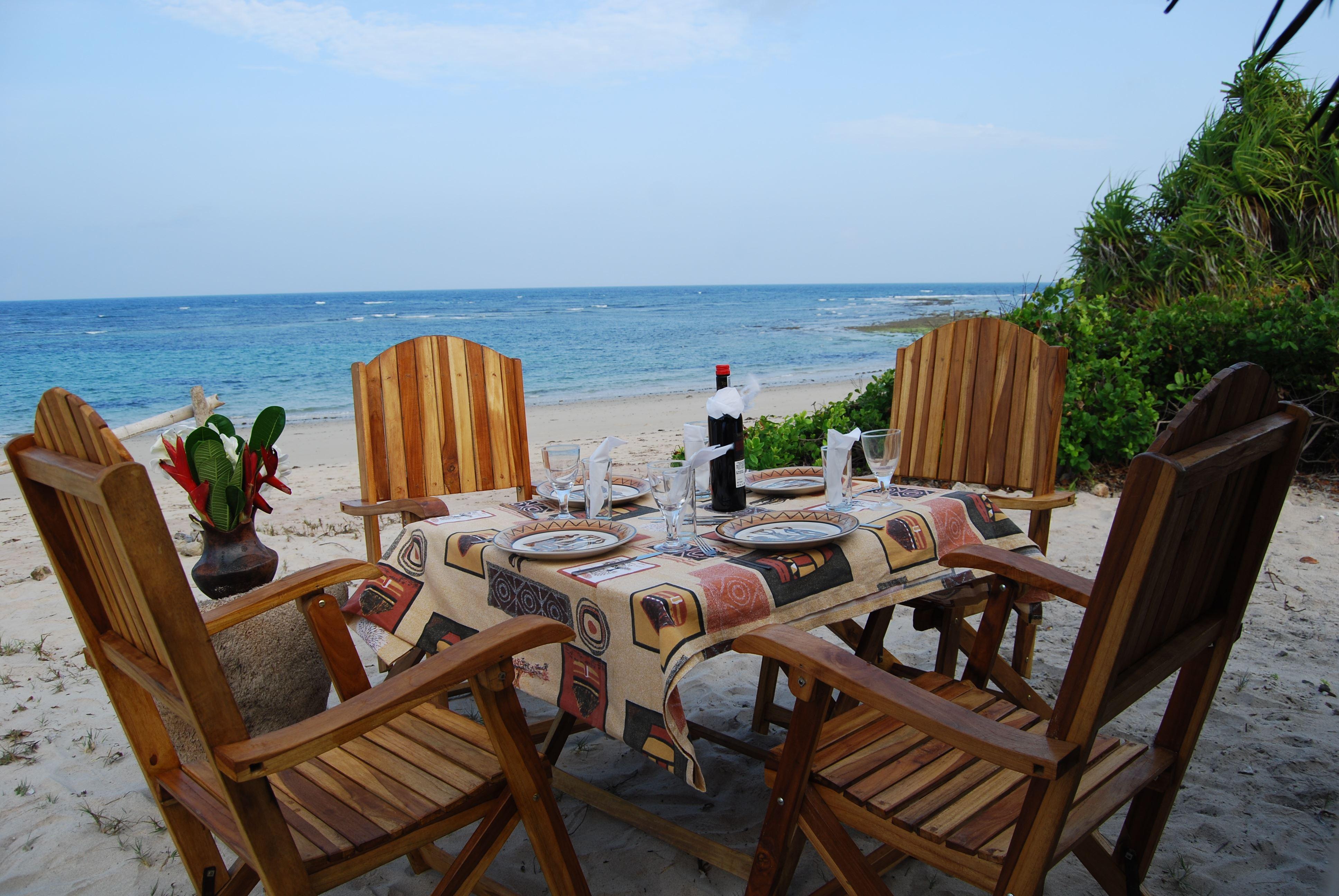 Lighthouse Beach Resort | Kimbiji Accommodation