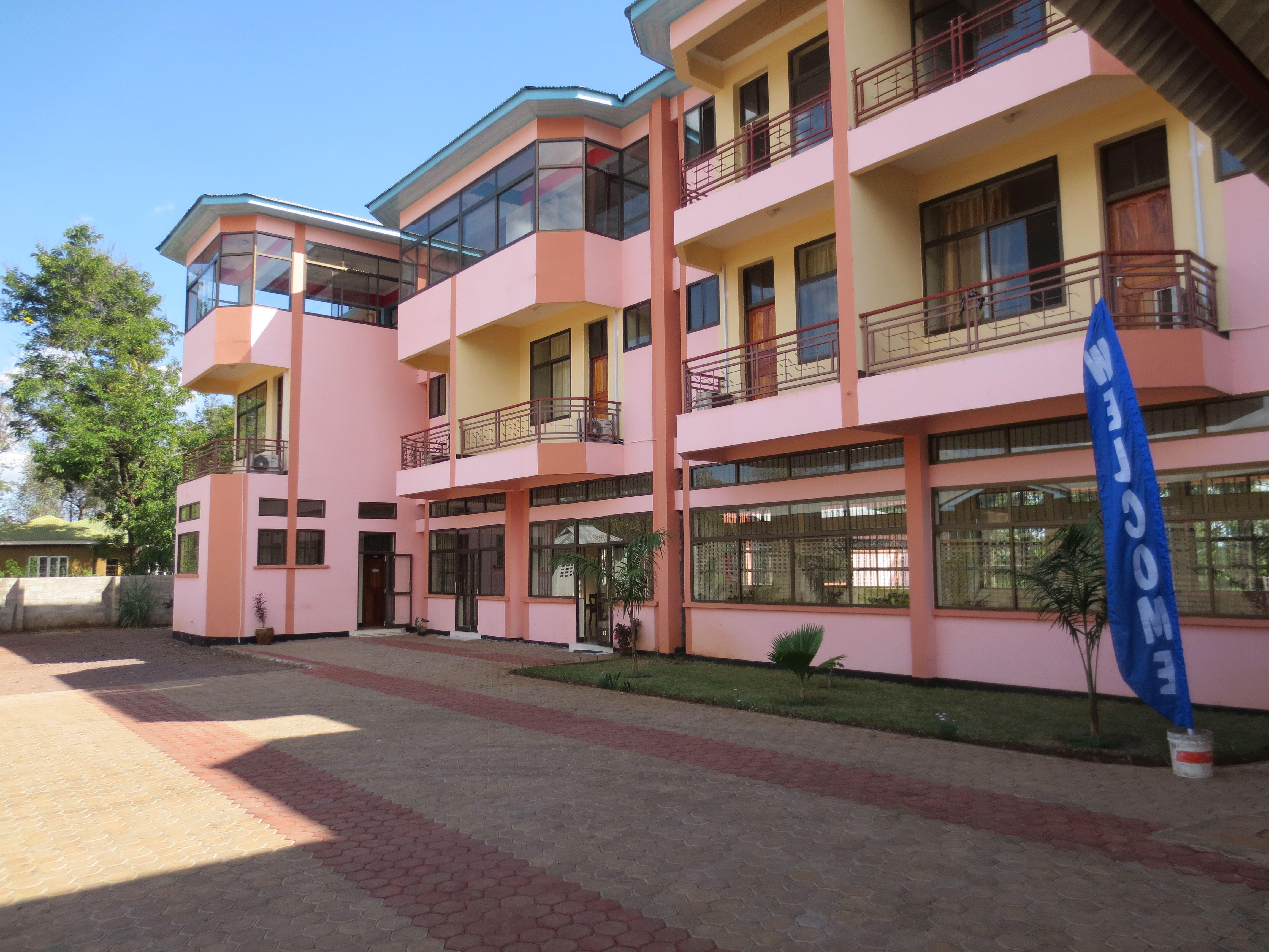 Stella Maris Lodge | Moshi Lodges