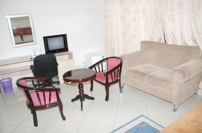 Land Mark Hotel