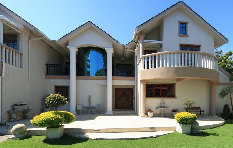 Aristo Manor Guest House | Hotels Birdswood