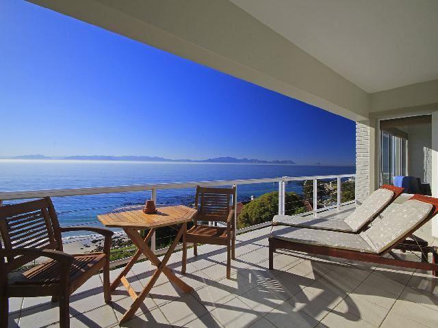 Roman Rock Apartments | Accommodation Simons Town
