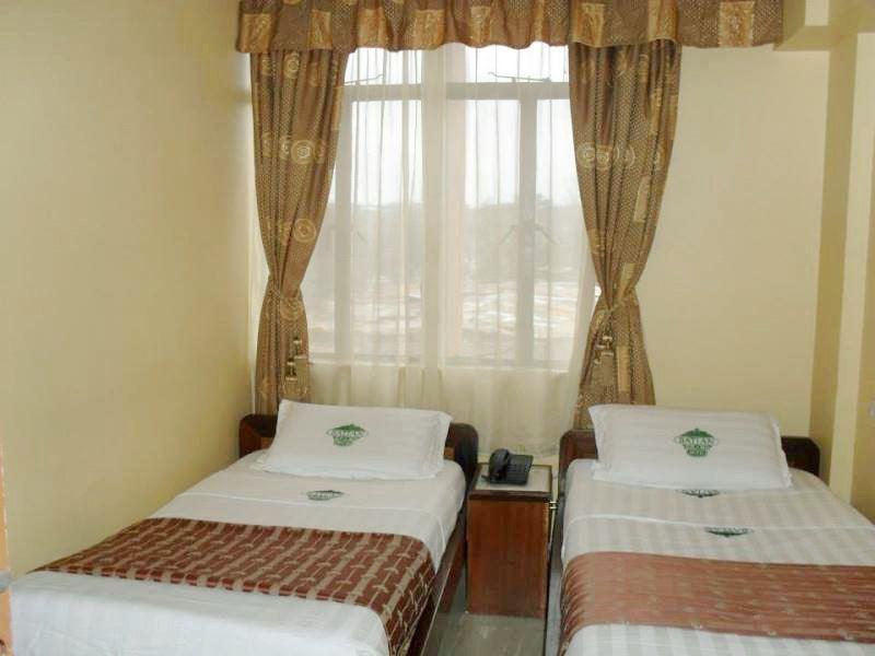 Batian Grand Hotel