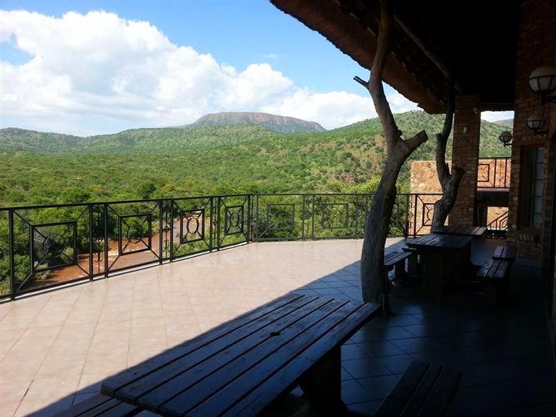 Roossenekal Accommodation