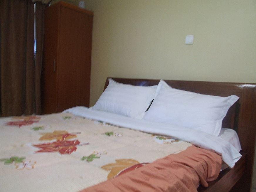 Shamz Hotel