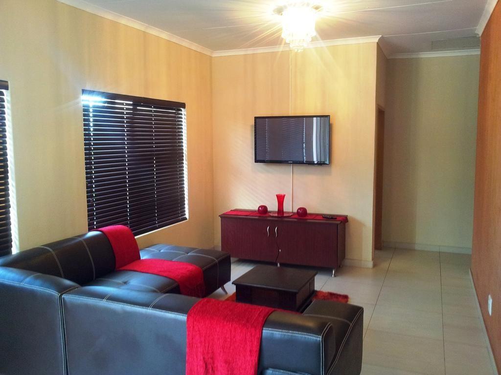 In Town Guest Lodge | Parys Accommodation