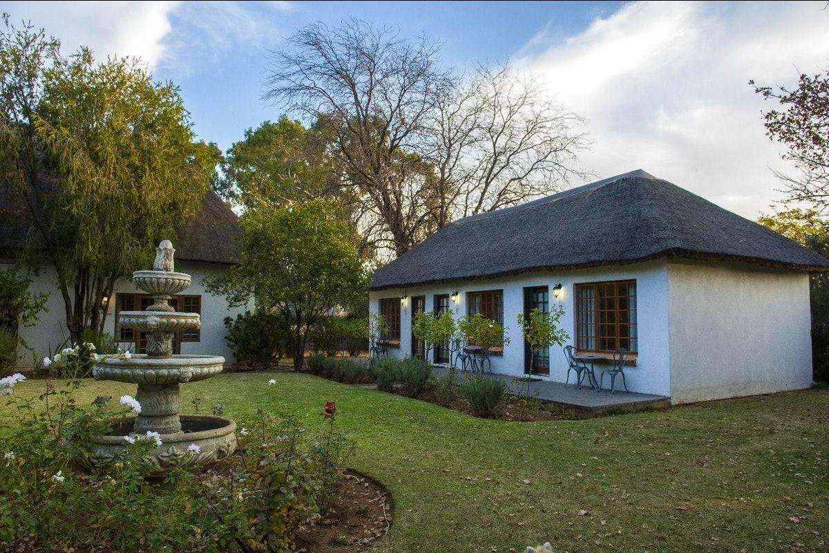 Emtonjeni Country Lodge | Ferreira Accommodation
