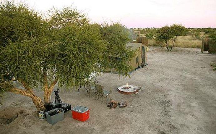 Big Foot Tours - Central Kalahari Game Reserve Campsites | Central Kalahari Game Reserve Accommodation