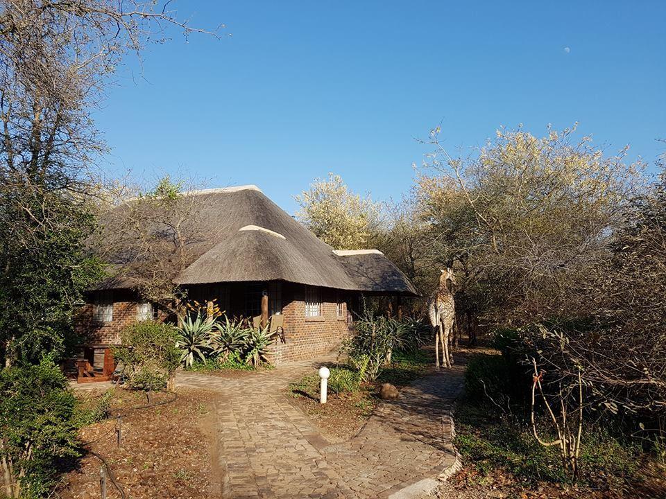 Phumula Kruger Lodge and Safaris | Accommodation Marloth Park