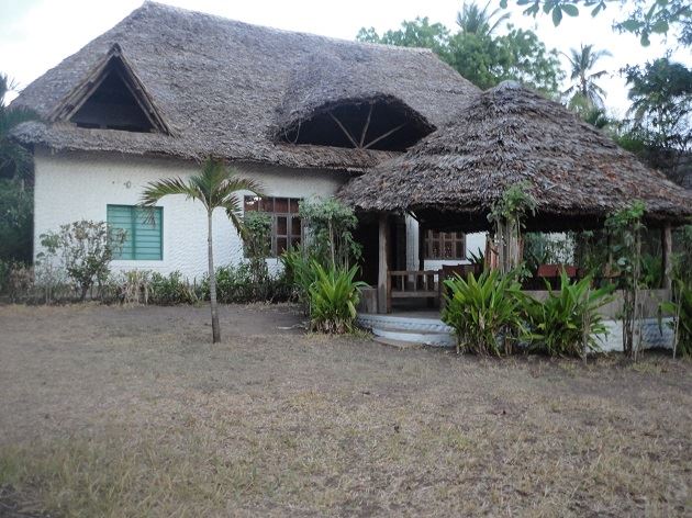 Honeycomb Cottage exterior