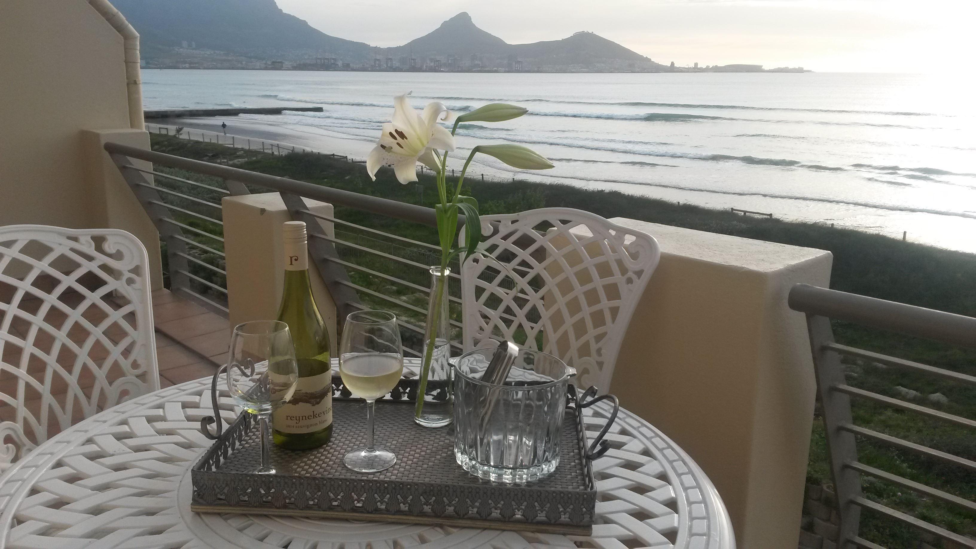 Unit 323 Leisure Bay Suites | Accommodation Lagoon Beach