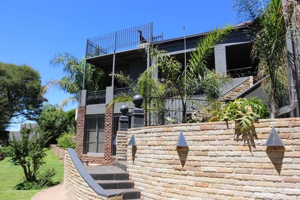Villa Borghesi | Accommodation Upington